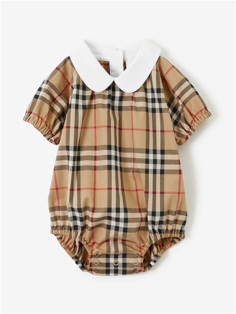 burberry newborn girl clothes|burberry baby outlet online.